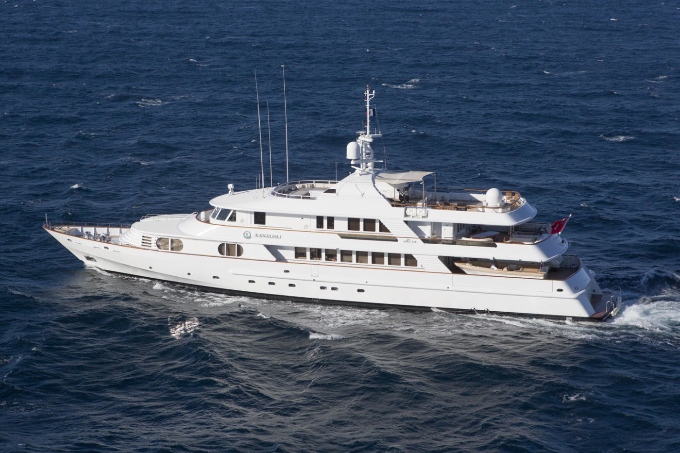 Yacht KANALOA, CRN | CHARTERWORLD Luxury Superyacht Charters